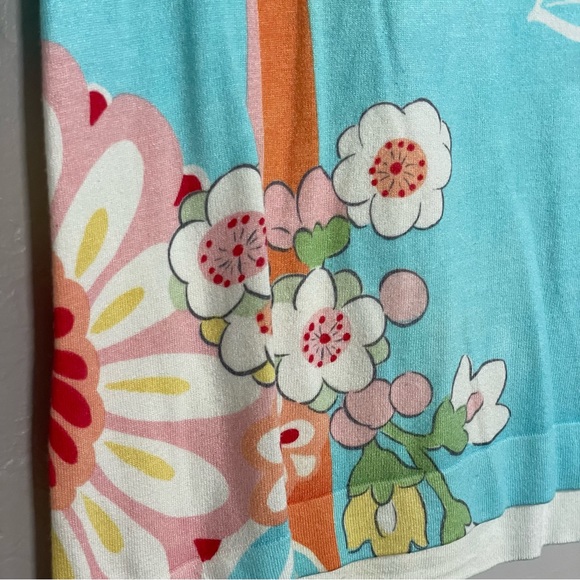 Y2K Floral Design Tank by Ecetera - Picture 4 of 4